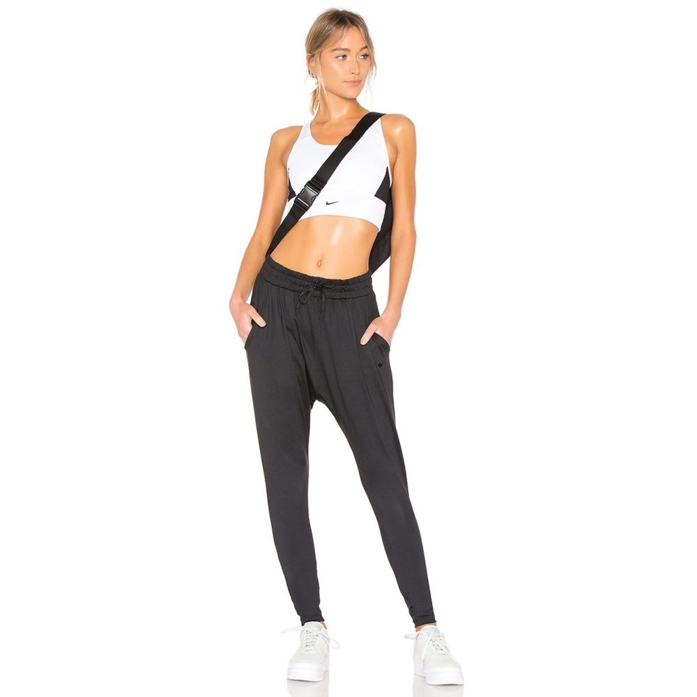 Nike Navy Pocket Sports Bra